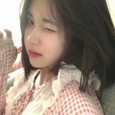 阳光中的青时雨